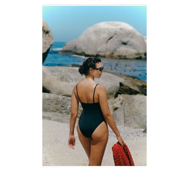 Andie Amalfi one piece classic swimming suit black large - Picture 6 of 7